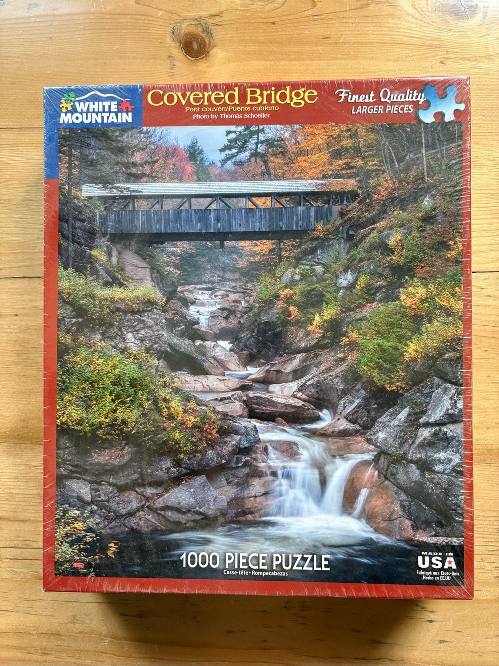 White Mountain Covered Bridge 1000-Piece Puzzle - Autumn Scenery NEW